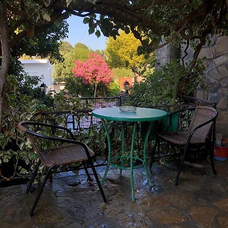 Appartement Yard à Astirákion Extérieur photo